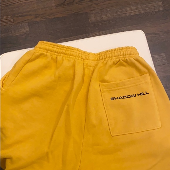 SHADOW HILL SWEATS (LIMITED EDITION!) - Picture 4 of 4